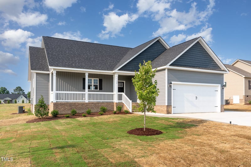 134 Royal Ave, Selma, NC 27576