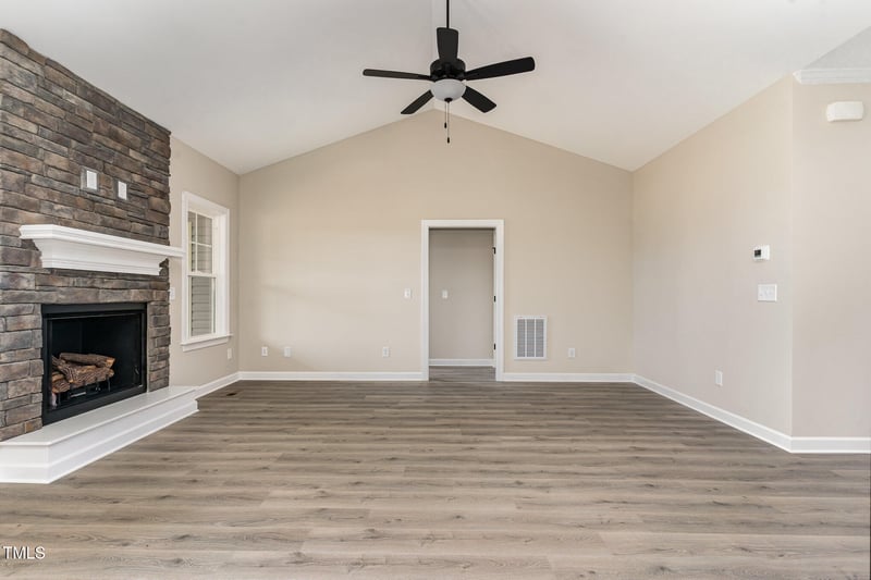 134 Royal Ave, Selma, NC 27576