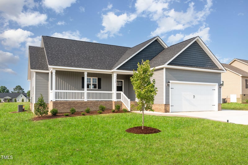 134 Royal Ave, Selma, NC 27576