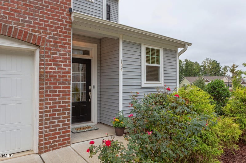 134 Walking Path Pl, Hillsborough, NC 27278
