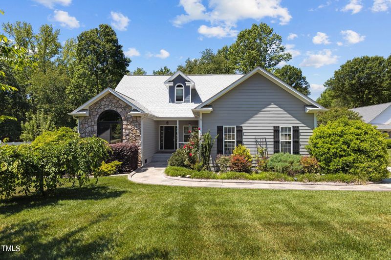 134 Wiltshire Dr, Clayton, NC 27527