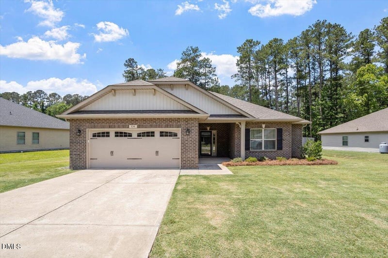 134 Woodwater Cir, Lillington, NC 27546