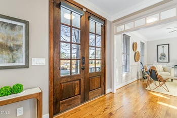 1340 Courtland Dr, Raleigh, NC 27604