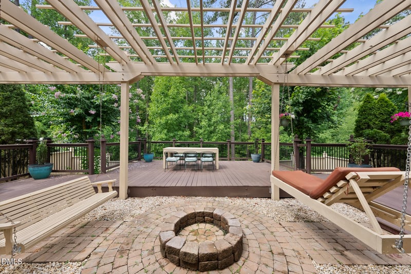 1341 Cozy Oak Ave, Cary, NC 27519