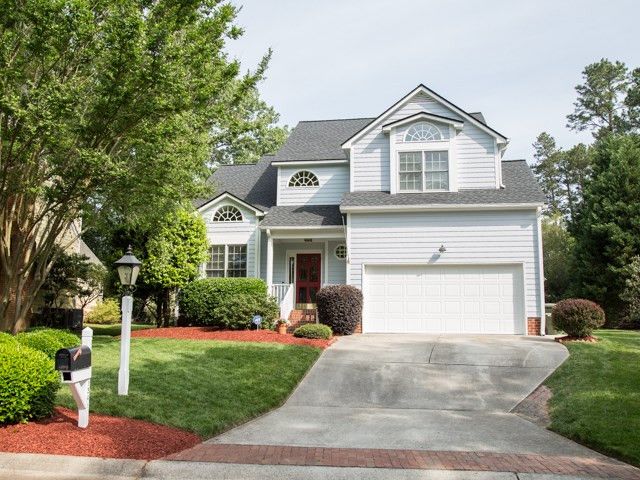 1341 Daventry Ct, Chapel Hill, NC 27517