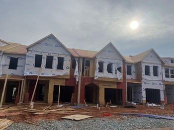 1341 Hammond Dr, Mebane, NC 27302