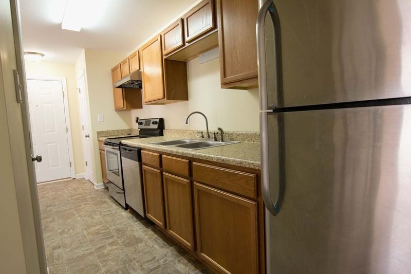 1341 Park Glen Dr #201, Raleigh, NC 27610