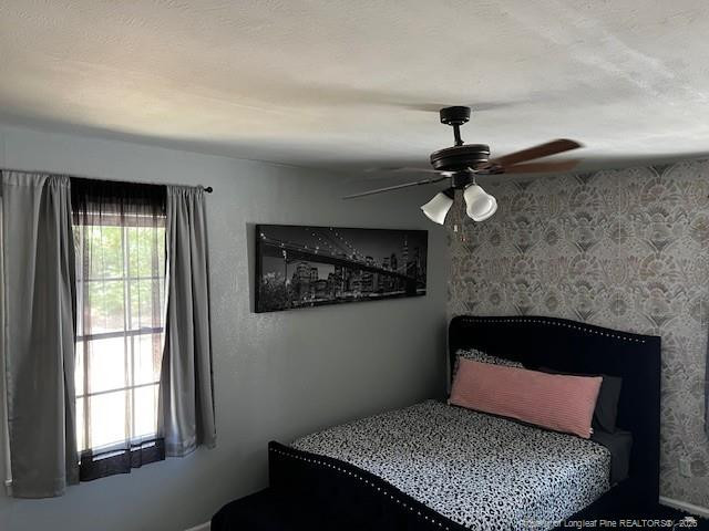 1342 Devonshire Dr, Fayetteville, NC 28304