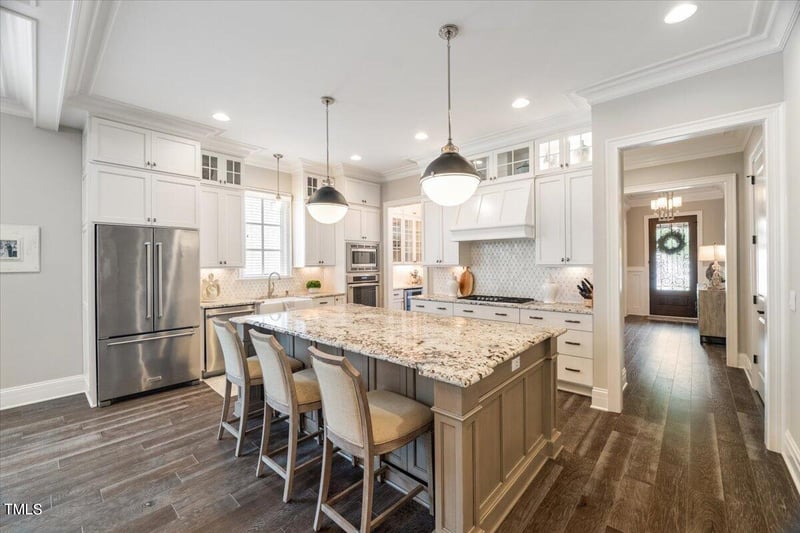 1342 Queensferry Rd, Cary, NC 27511