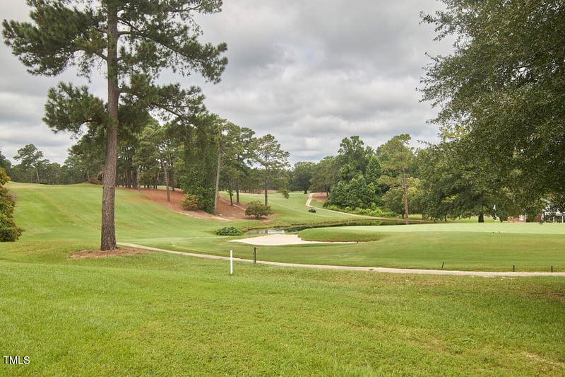 1344 Longleaf Dr, Fayetteville, NC 28305
