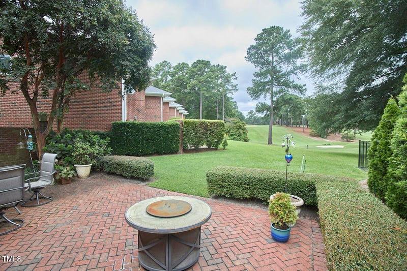 1344 Longleaf Dr, Fayetteville, NC 28305