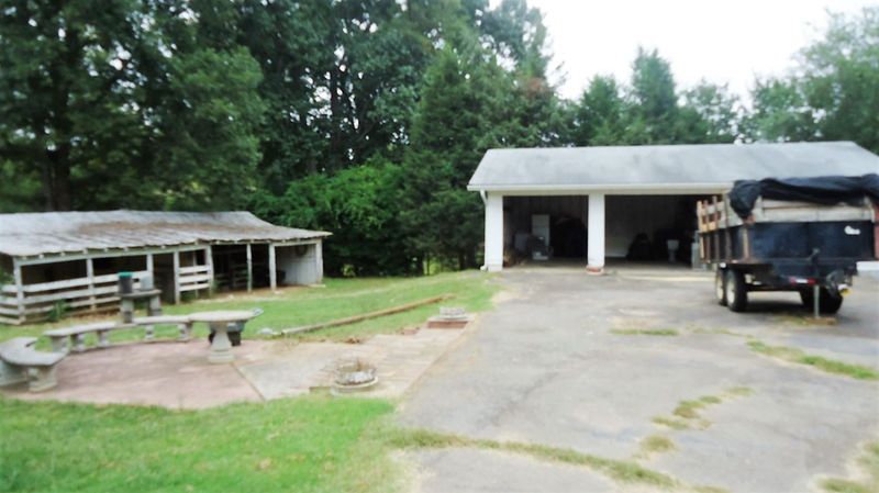 1344 Sanford Rd, Pittsboro, NC 27312