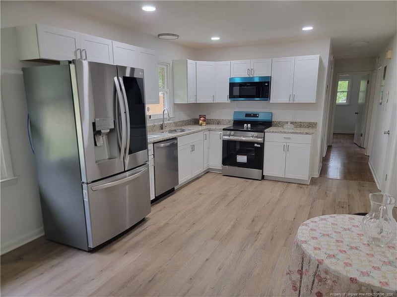 1344 Shaw Rd, Fayetteville, NC 28311