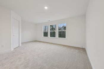1345 Hammond Dr, Mebane, NC 27302