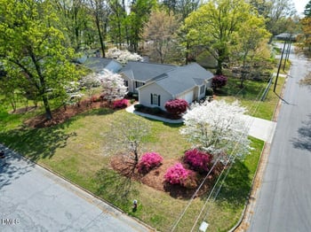 1348 Granville St, Burlington, NC 27215