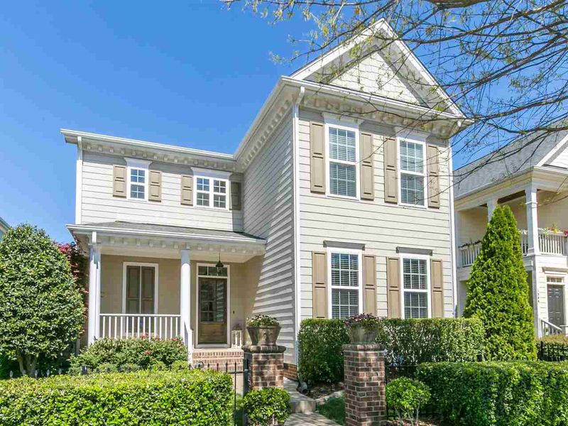1348 Ileagnes Rd, Raleigh, NC 27603