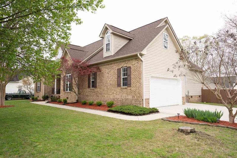 1348 Sweetclover Dr, Wake Forest, NC 27587