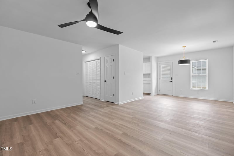 1349 Crabtree Blvd, Raleigh, NC 27610