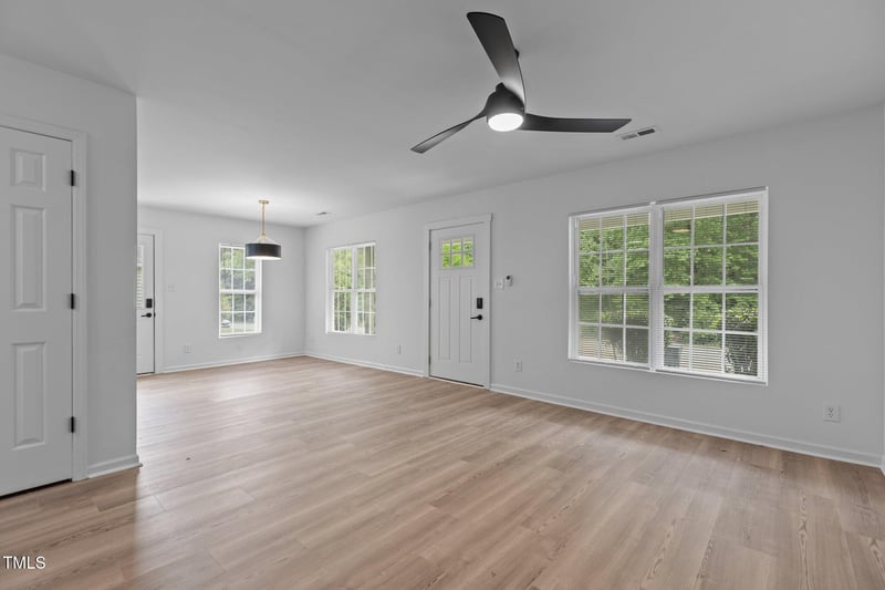 1349 Crabtree Blvd, Raleigh, NC 27610