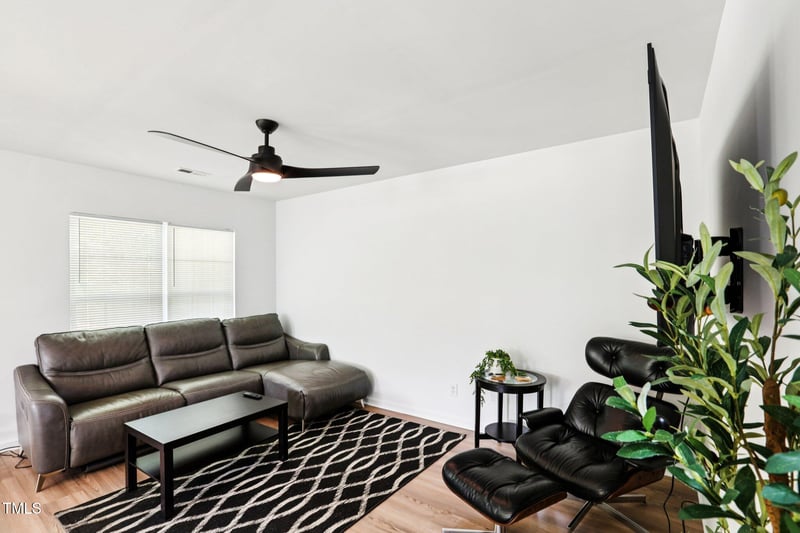 1349 Crabtree Blvd, Raleigh, NC 27610