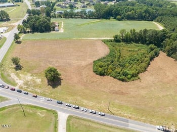 13499 Nc 210 , Benson, NC 27504