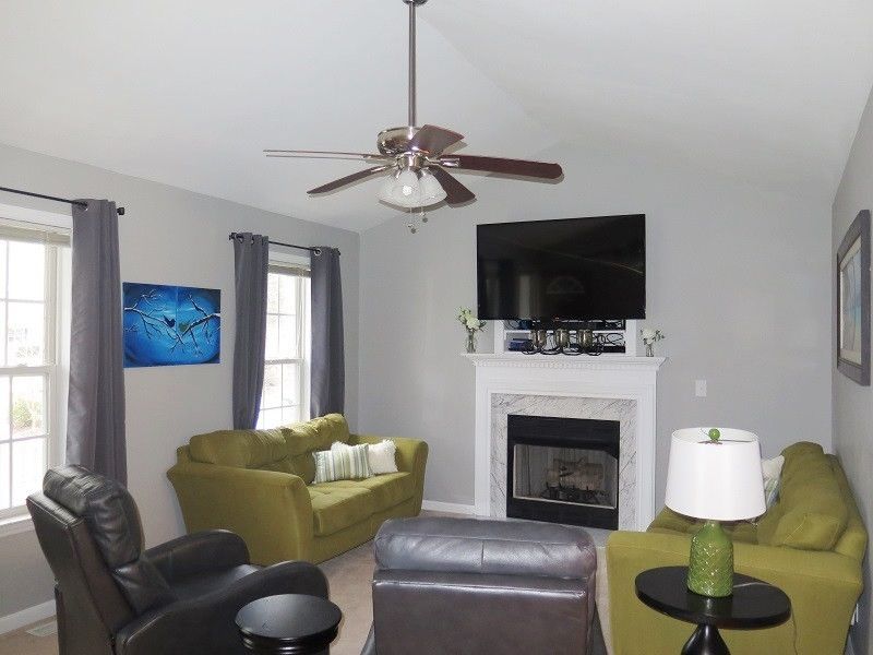 135 Beaver Ridge Dr, Youngsville, NC 27596