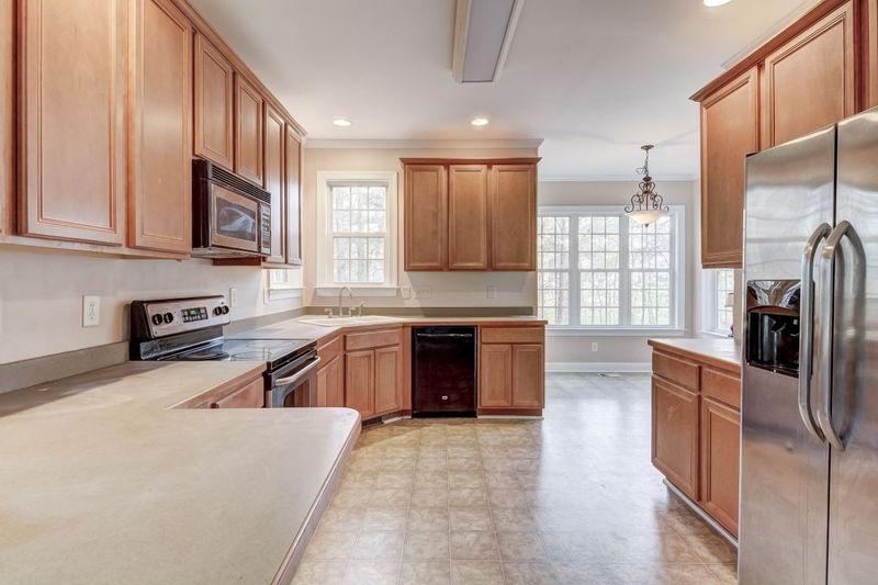 135 Briarwood Pl, Wake Forest, NC 27587