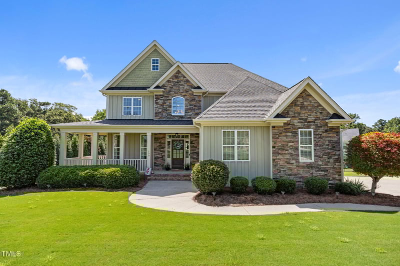 135 Brookstone Way, Angier, NC 27501