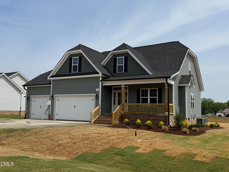 135 Bryant Farm Dr #6, Selma, NC 27576