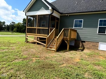 135 Bryant Farm Dr #6, Selma, NC 27576