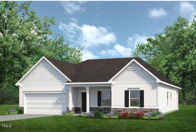 135 Cheshire Downs Ct, Smithfield, NC 27577