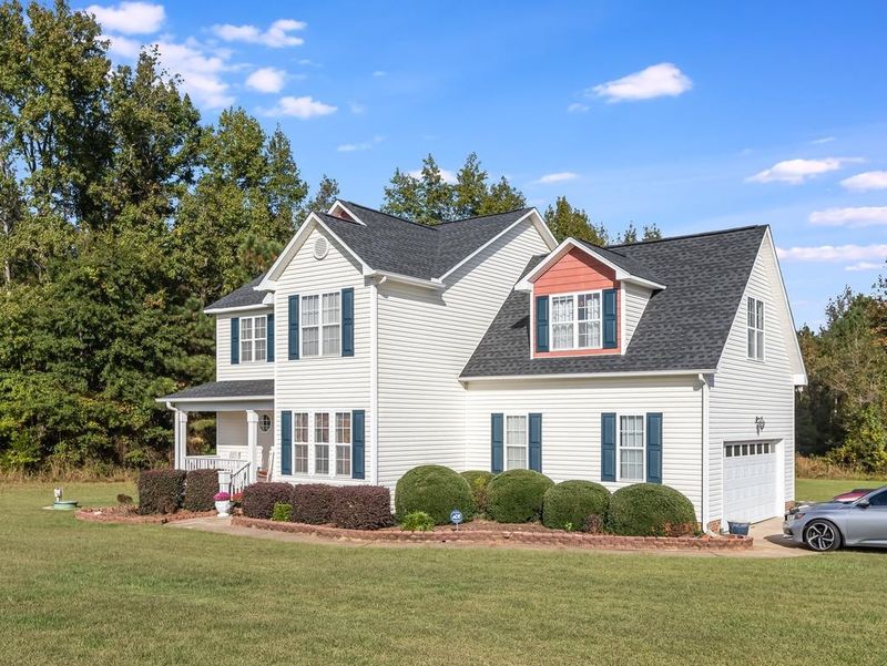 135 Dancing Shoes Ct, Clayton, NC 27520