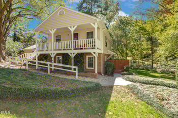 135 Drummond Pl, Cary, NC 27511
