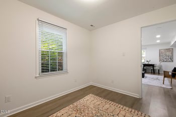 135 Drummond Pl, Cary, NC 27511