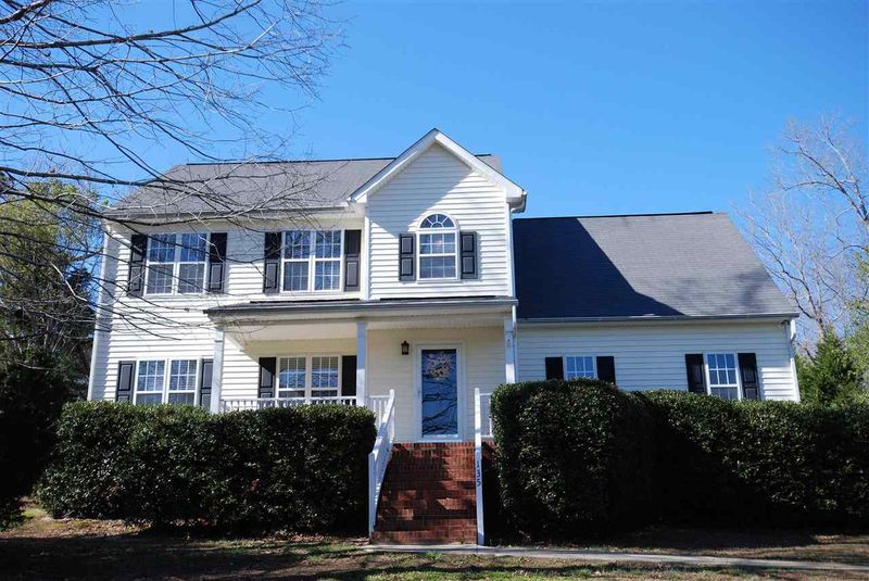 135 Gasper Ct, Clayton, NC 27527
