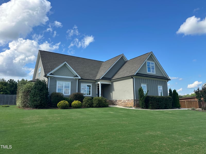 135 Meadow Lake Dr, Youngsville, NC 27596