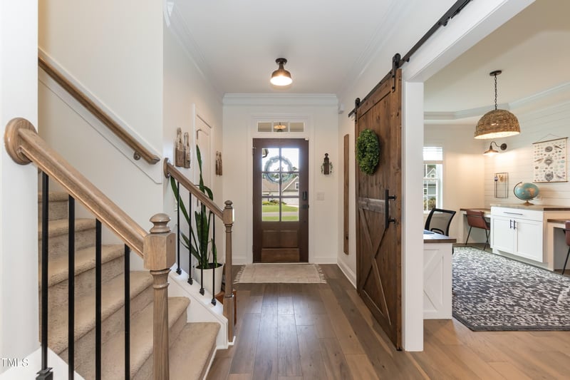 135 Meadow Lake Dr, Youngsville, NC 27596