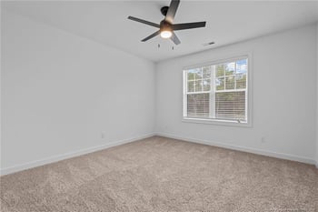 135 Myrtle Oak Dr, Cameron, NC 28326