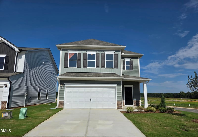 135 Oyster Tabby Dr, Lillington, NC 27546