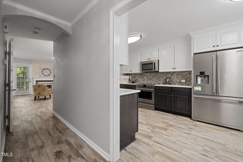 135 Planetree Ln, Cary, NC 27511