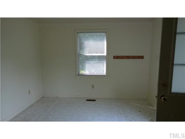 135 Pleasant Ct, Pittsboro, NC 27312