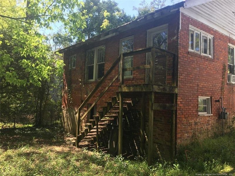 135 Ruth St, Fayetteville, NC 28305