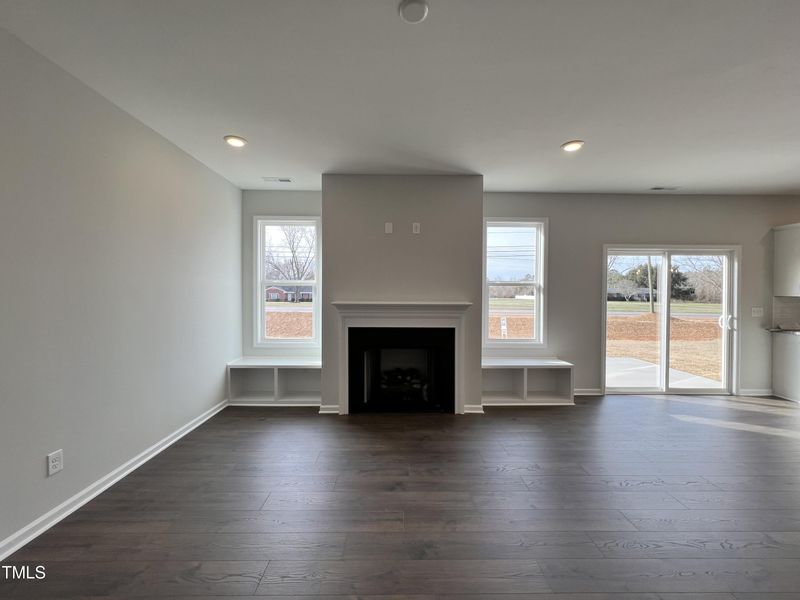 135 W Saltgrass Ln, Smithfield, NC 27577