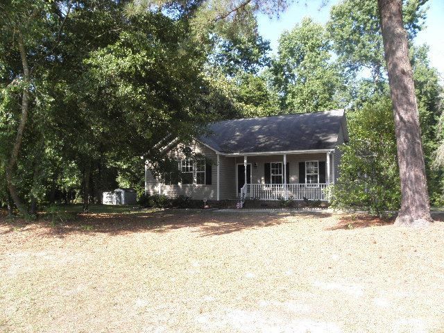 135 Serenity Dr, Smithfield, NC 27577