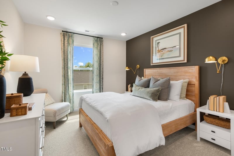 135 Siebold St, Garner, NC 27529