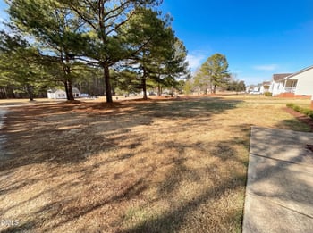 135 Sommerset Dr, Clayton, NC 27520