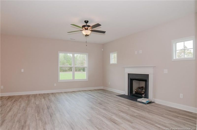 135 Stegman Ln, Dunn, NC 28334