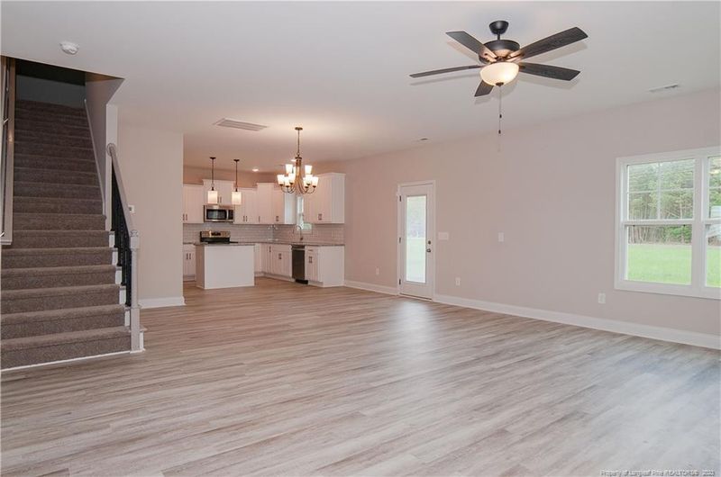 135 Stegman Ln, Dunn, NC 28334