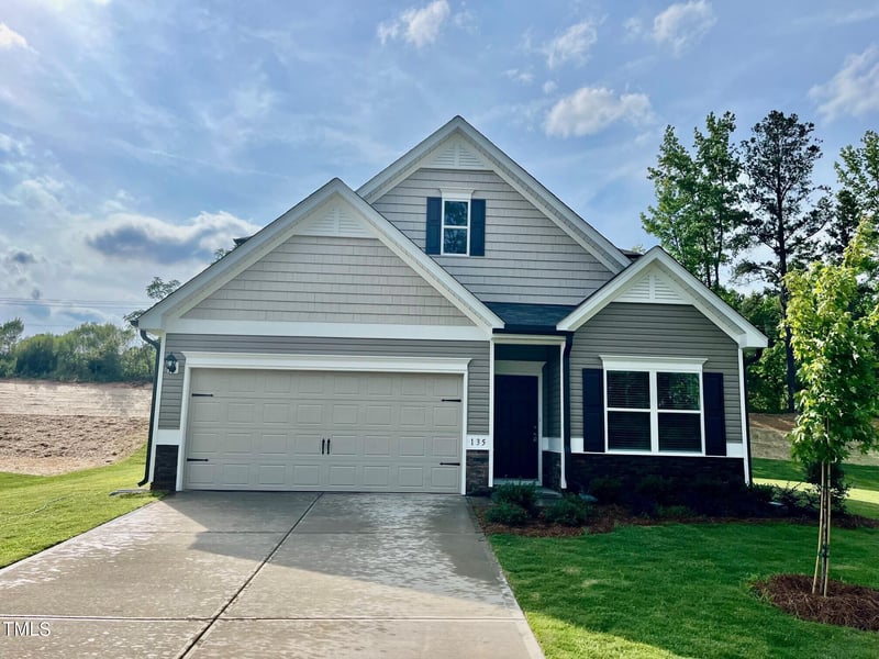 135 Walker Mac Dr, Clayton, NC 27520
