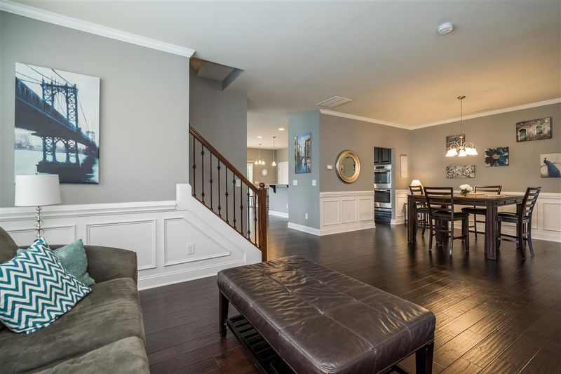 135 Willow View Ln, Apex, NC 27539